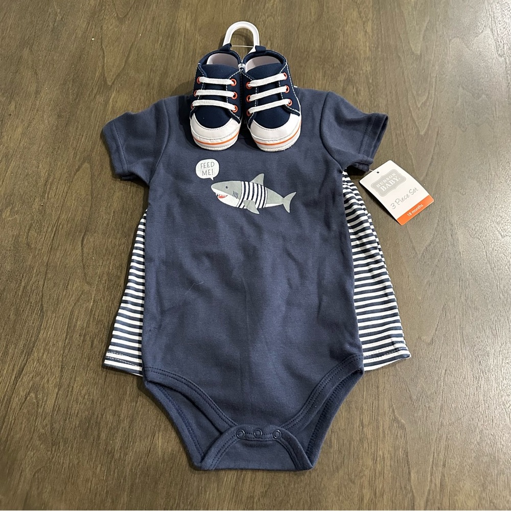 NWT Hudson Baby Three Piece Set Blue Shark Print Baby Onesie Shoe Shoes Size 18M